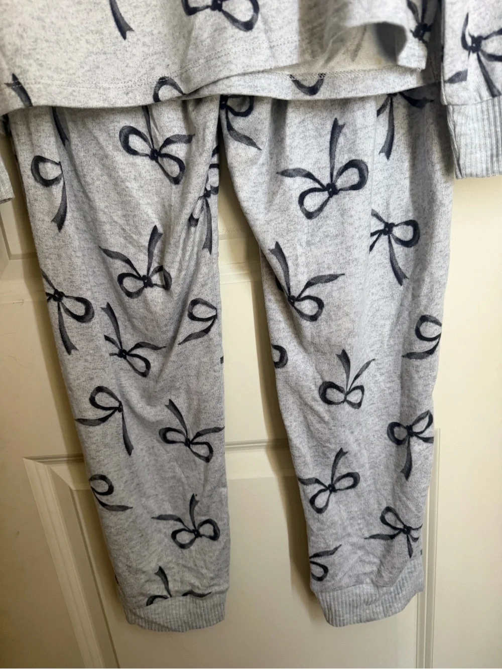 Joyspun womens cozy lounge hack knit sleep Gray Bow Print Pajama Set coquette M
